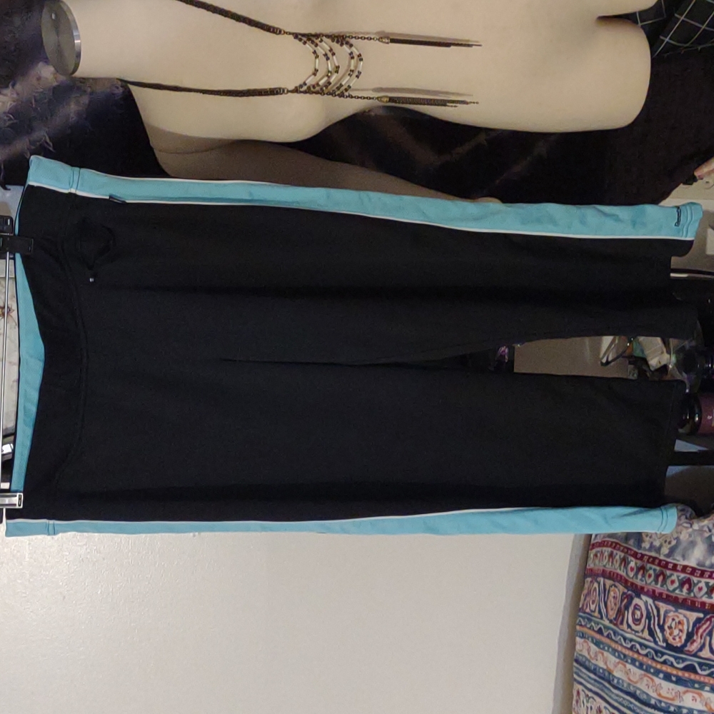 Reebok Capri crop mesh joggers black turquoise wide leg comfy